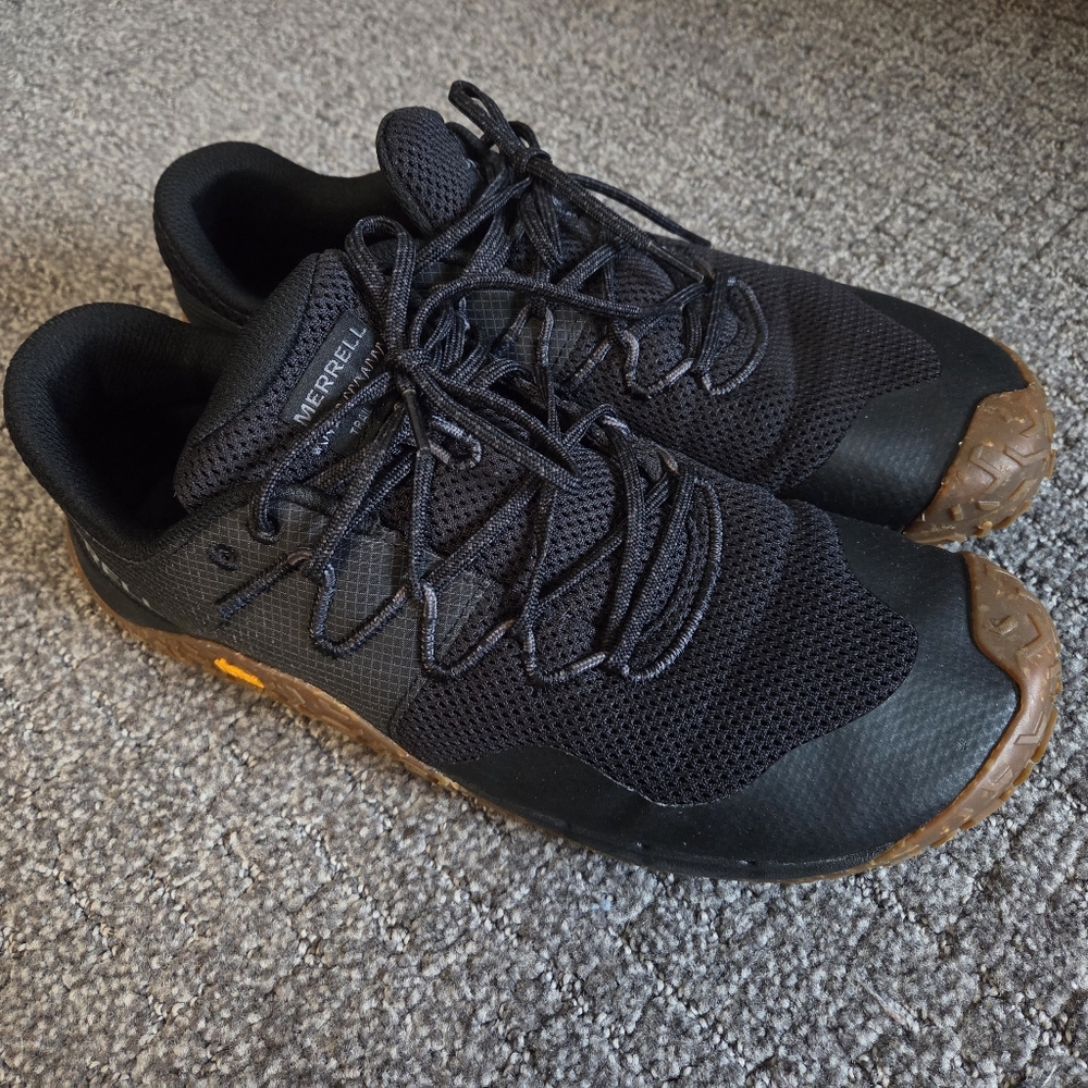Men's Merrell Trail Glove 7 Sz 10.5